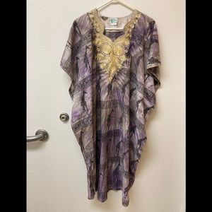 AFRICAN ATTIRE Embroidered Caftan (OS)